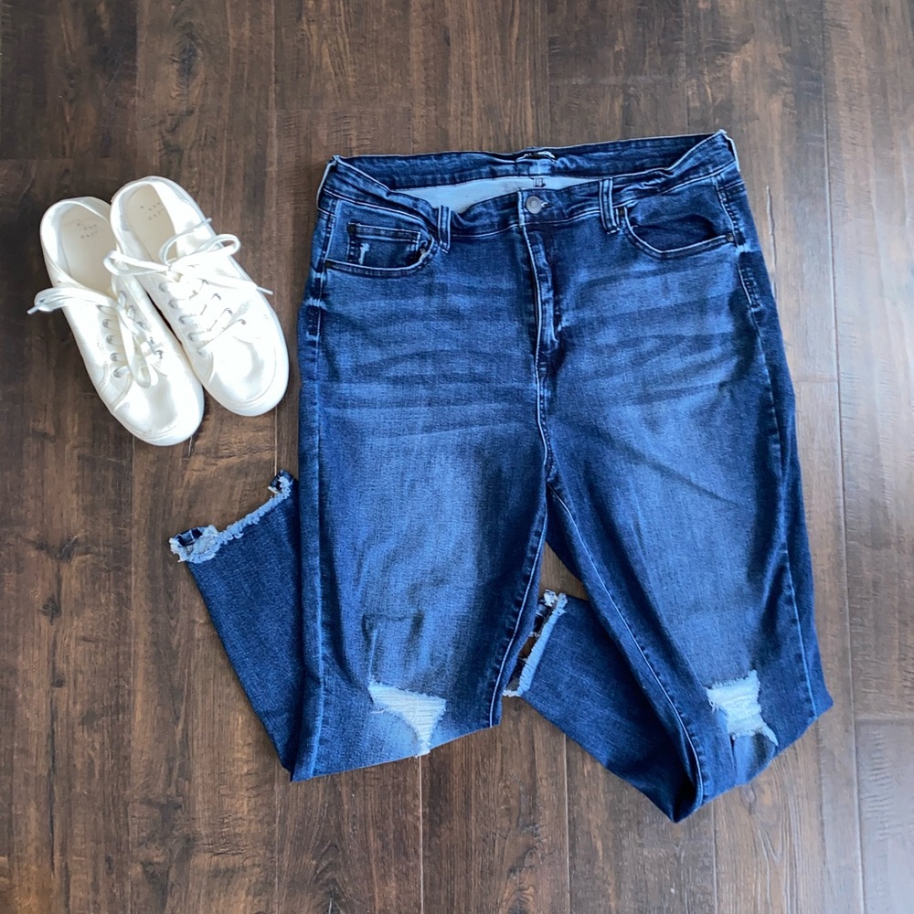 Fashion Nova Distressed Jean